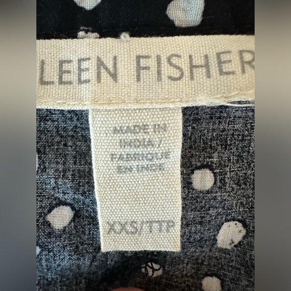 Eileen Fisher speckled dot v-neck sheath mini dress - Picture 3 of 8